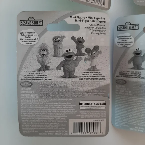 Sesame Street Mini Figures Set of 5 Big Bird Elmo Oscar Cookie Monster Abby - Picture 10 of 12